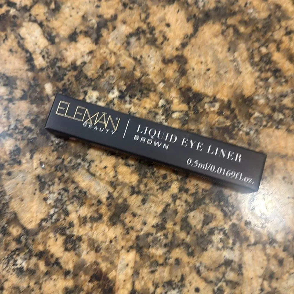 Eleman Beauty Liquid Eyeliner Brown Felt Tip Transfer Proof Vegan NIB 0.5ml